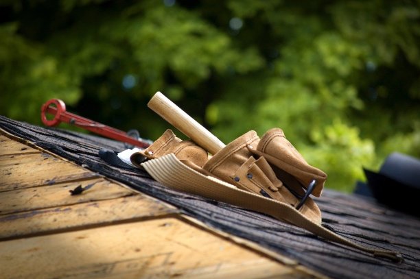 Roofers Near Farmington, WV Available Now